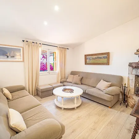 Cap De Bou By Alquilair Bauernhof