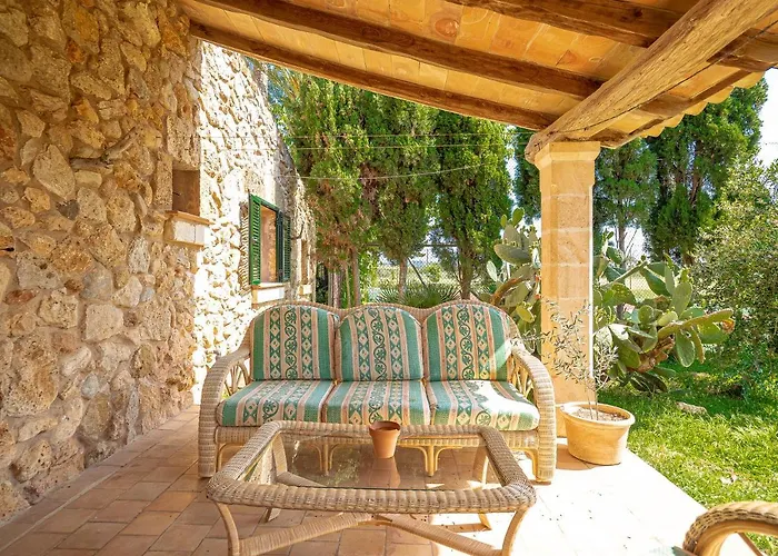 Cap De Bou By Alquilair Séjour à la ferme Pollença