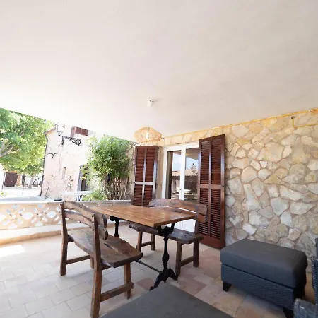 Vakantieboerderij Can Cap De Bou By Alquilair